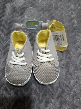 Lightning Bug Baby Gray & Yellow Mesh Walker Shoes